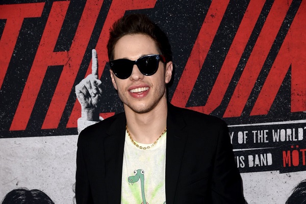 Pete Davidson And Machine Gun Kelly Take Their Pants Off On Instagram Live [WATCH]