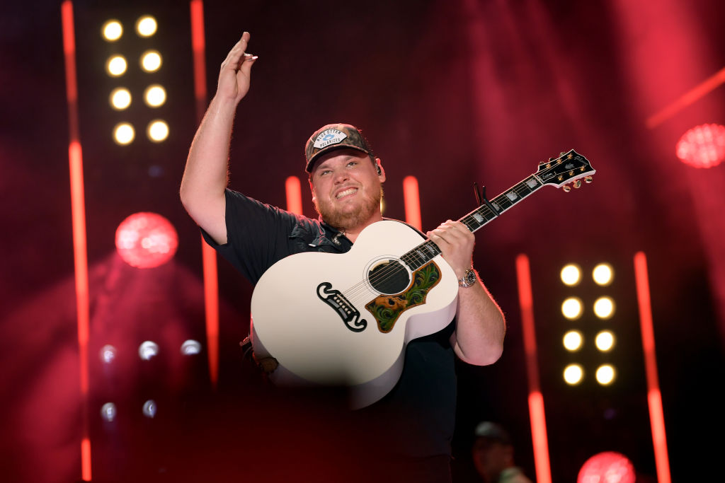 Luke Combs Fooled By His Own Doppelganger