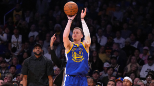 Donte DiVincenzo leaves Warriors on lucrative four-year deal [report]