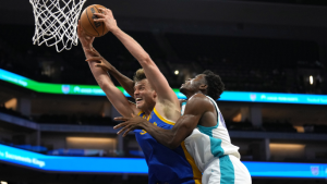 Warriors sign G-League’s top rebounder to training camp deal [report]