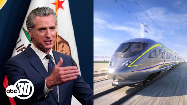  Newsom Signs Bill Requiring Rail Funding Plan