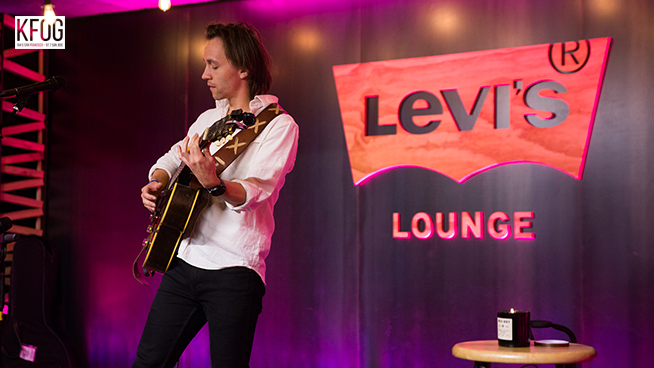 KFOG Private Concert: Sondre Lerche – “Reminisce”