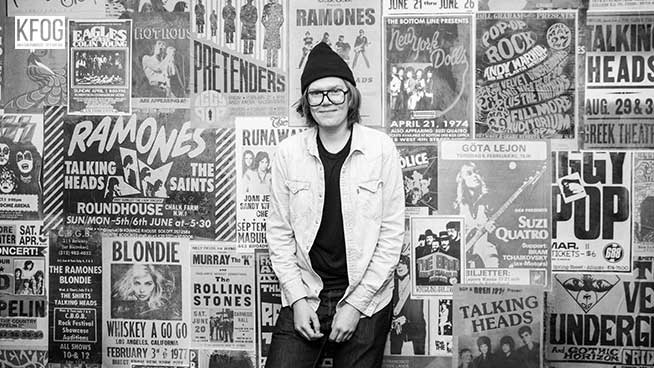 KFOG Private Concert: Brett Dennen – Interview