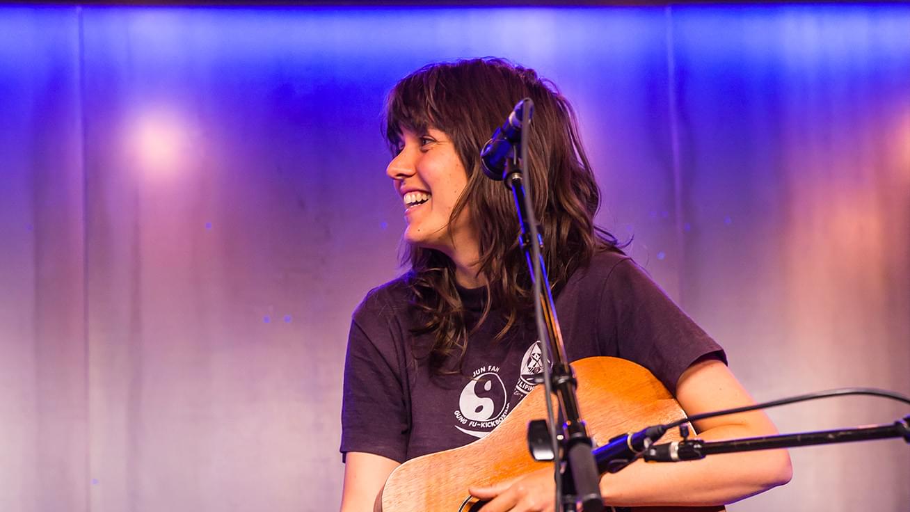 KFOG Private Concert: Courtney Barnett – “Depreston”