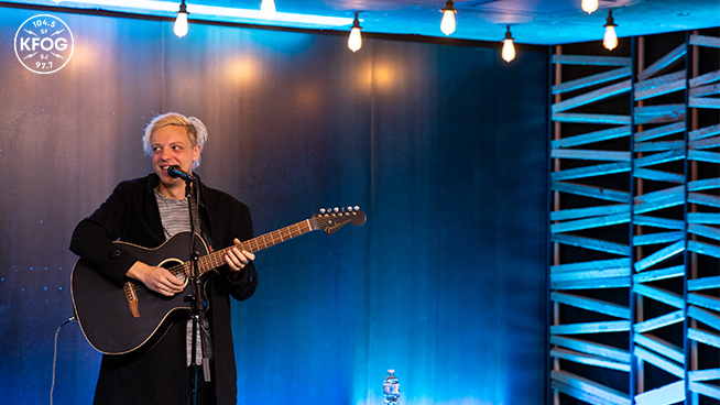 KFOG Studio Session: Robert DeLong – “Long Way Down”