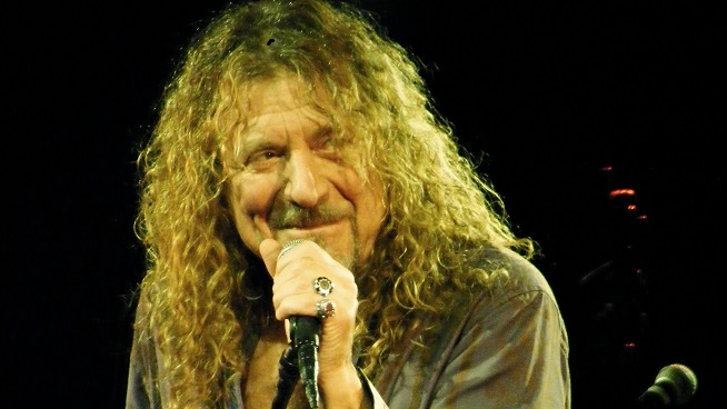 Robert Plant to Play Refugee Benefit Shows