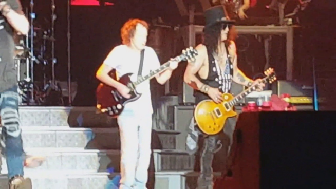 AC/DC’s Angus Young Performs With Guns N’ Roses On Stage In Australia