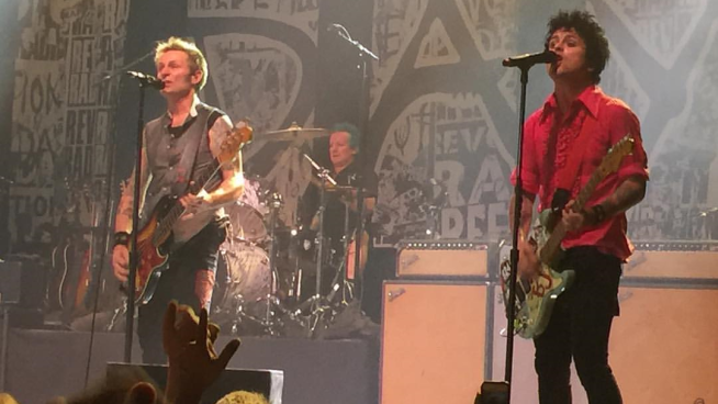 Green Day Live On Good Morning America