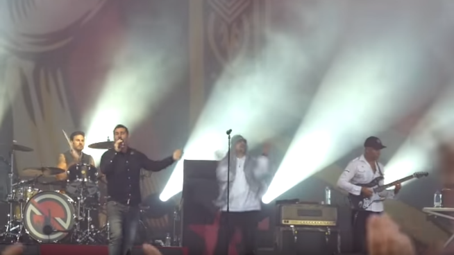 System of a Down’s Serj Tankian and Prophets of Rage Perform A Tribute To Chris Cornell