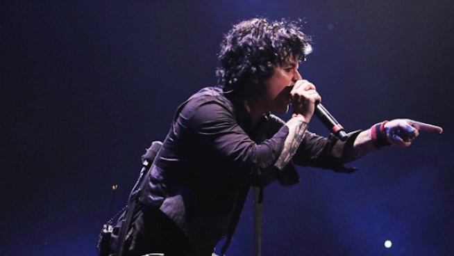 Billie Joe Armstrong speaks out on Charlottesville riots: ‘I f—king hate racism more than anything’