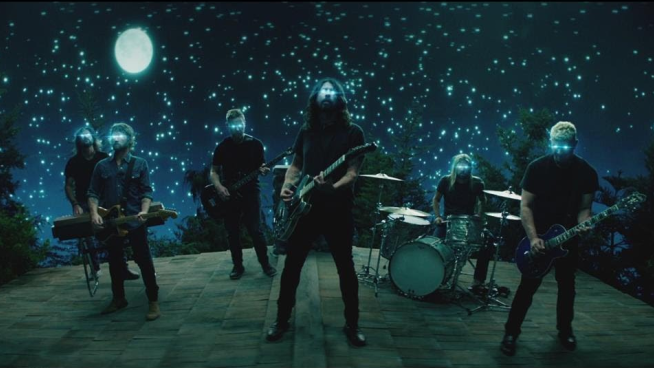 New Foo Fighters Music Video For The Sky Is A Neighborhood