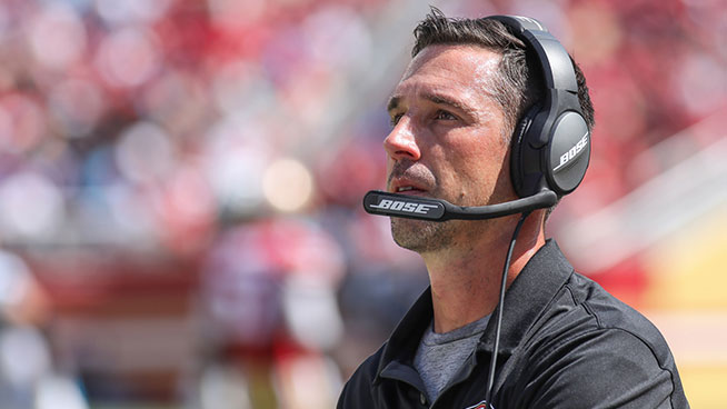 Coach Kyle Shanahan talks bye weekend staycations and Thanksgiving traditions