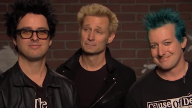 Green Day & Alice Cooper Read Mean Tweets