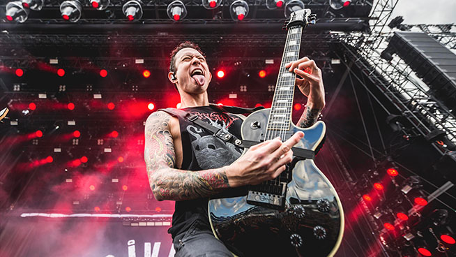 Trivium’s Matt Heafy Has Covid-19, Is Thankful to Have Been Vaccinated