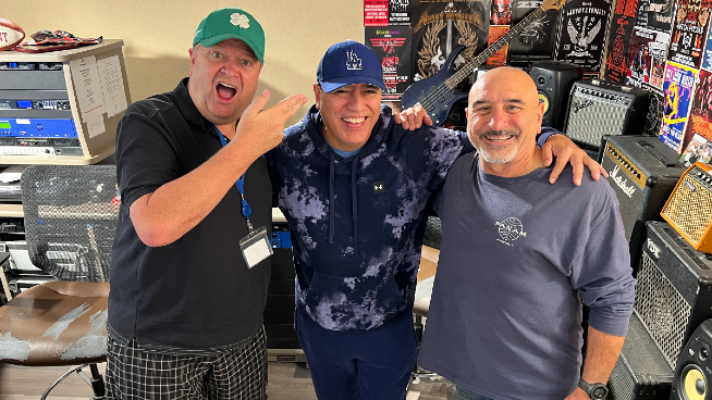 Lamont & Tonelli Talk To Comedian Willie Barcena About How A DUI Prevented Him From Being A Cop