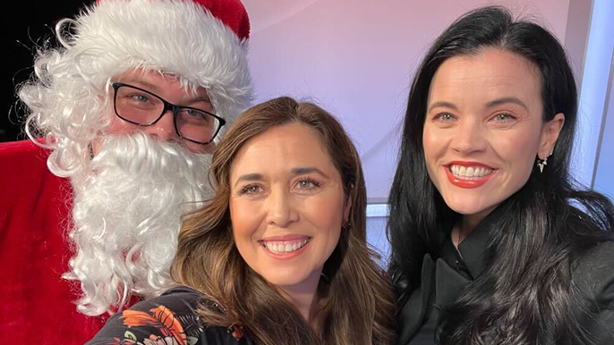 107.7 The Bone’s Rock The Halls Toy Drive