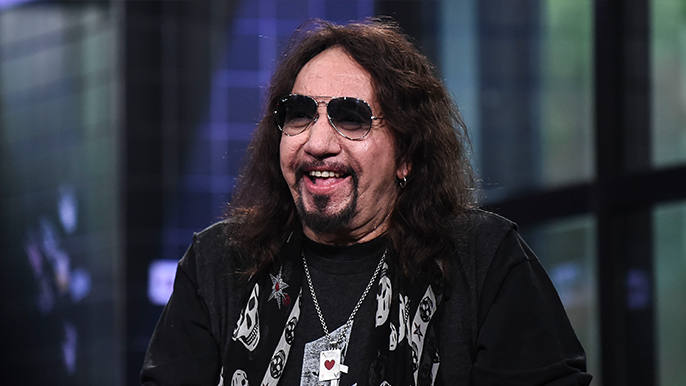 Frehley Thinks He’ll Get Paid For Spaceman Makeup Eventually