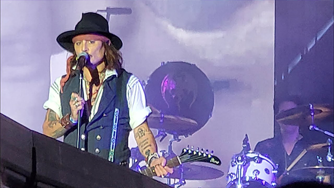 Hollywood Vampires Cover ‘Heroes’ in Honor of Jeff Beck