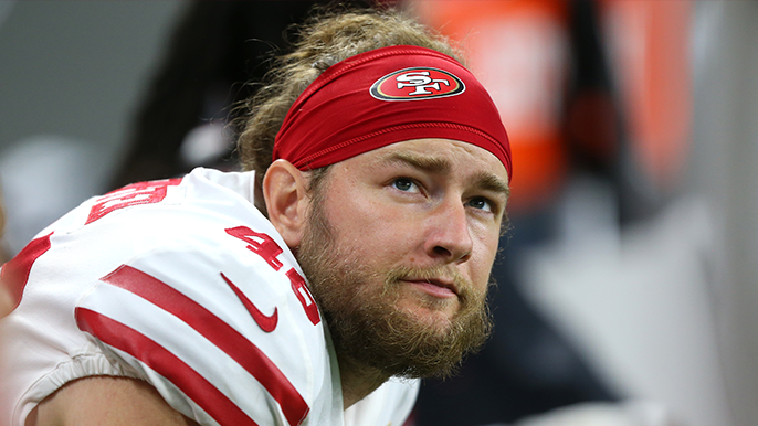 49ers Long Snapper Taybor Pepper Talks to Lamont & Tonelli Ahead of Game Against Cowboys