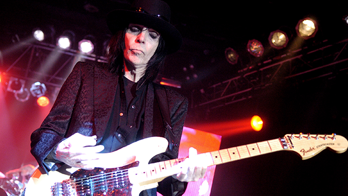 Mick Mars Celebrates New Solo Music, Shares ‘Loyal to the Lie’