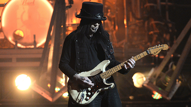 Mick Mars Talks Health Battle