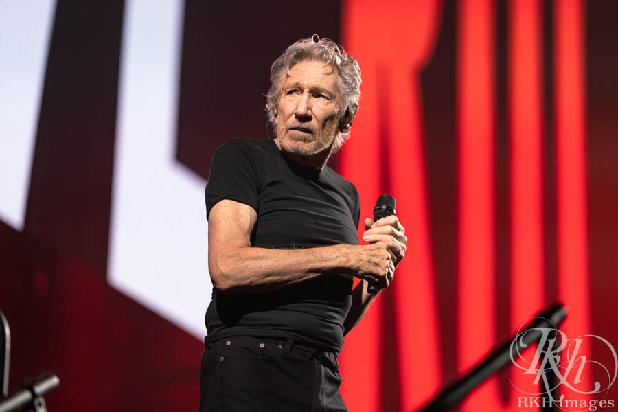 Roger Waters: This Is Not A Drill Tour at Target Center (07.30.2022)