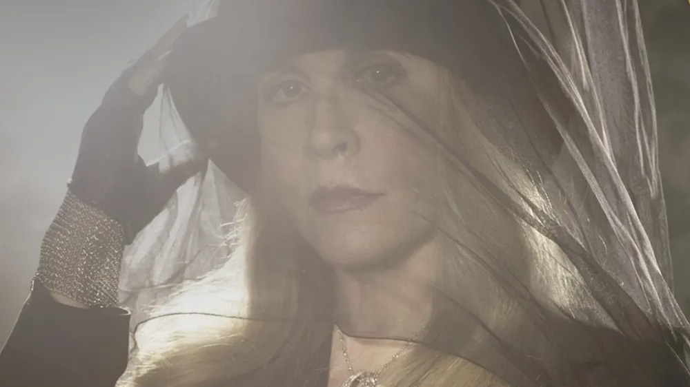 AUG 19: Stevie Nicks