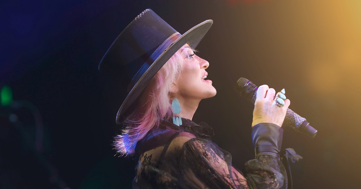 Tanya Tucker Brings Her Hit Songs on the Bring My Flowers Now Tour