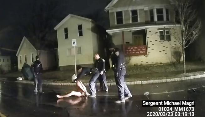 Rochester police leaders retire after suffocation death