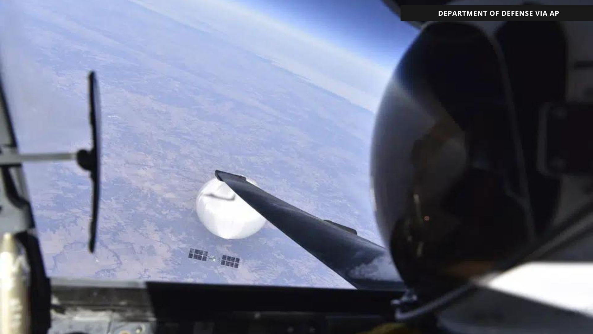 Pentagon Releases Pilot’s Close-Up Photo of Chinese Balloon