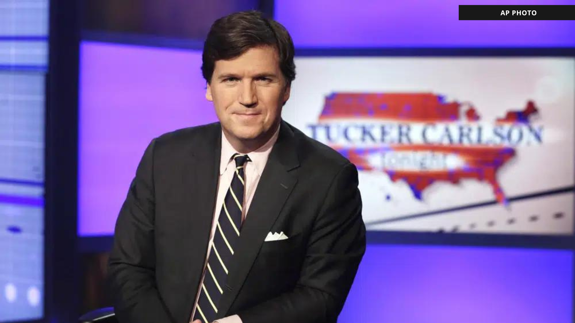 Fox News Ousts Tucker Carlson, its Most Popular Host