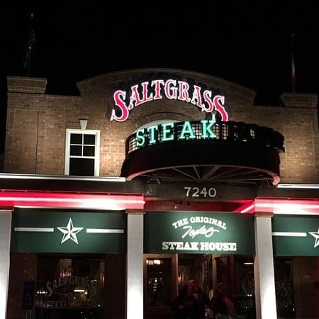 Restaurant server admits faking alleged racist note