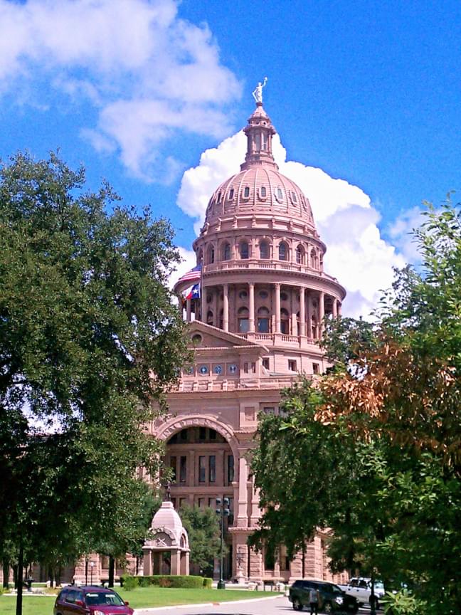 Texas Pandemic Numbers Dropping