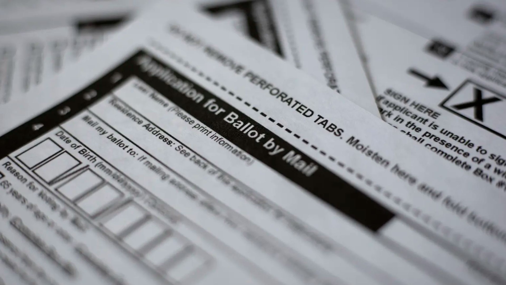 New Texas Voting Law Snags US Citizens, Mail Ballot Requests