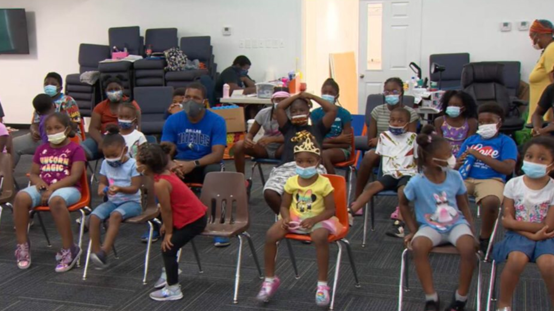 Governors in 4 states plan for end to school mask mandates