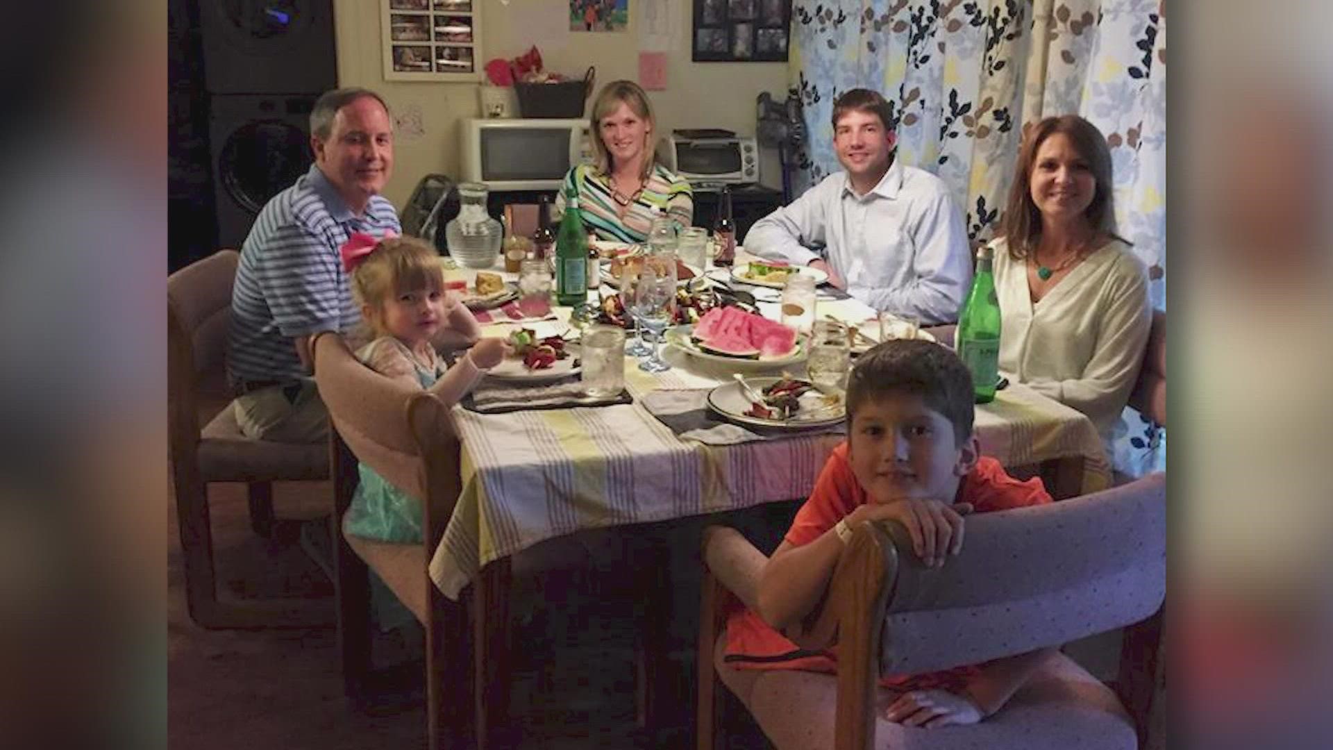 Texas Appeals Halt of Investigation of Trans Teen’s Parents