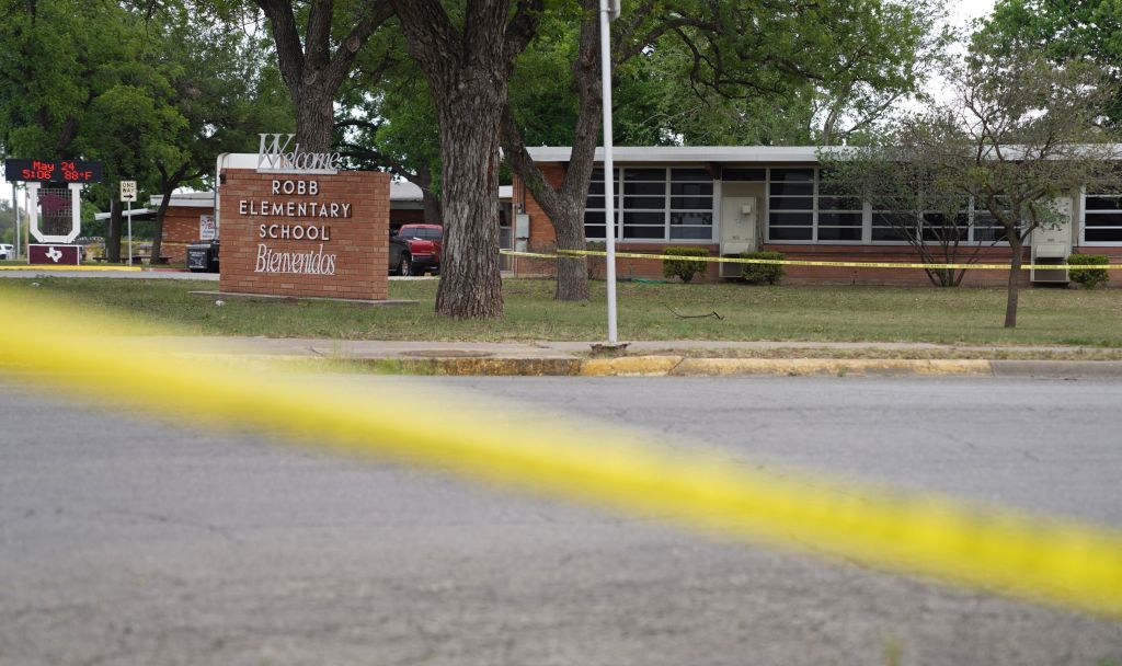 Five Law Enforcement Officers to be Investigated in Uvalde Response