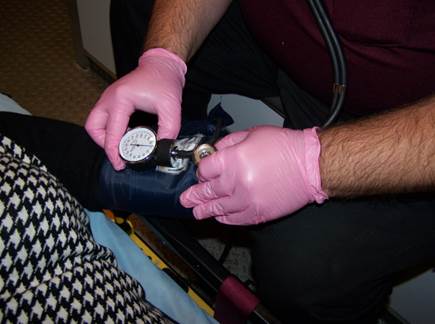MedStar EMT’s Wearing Pink Gloves During October
