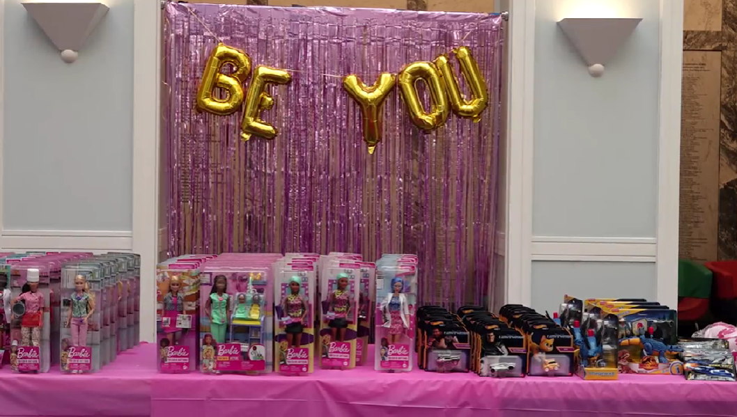 Mattell Gifts Cook Children’s Hospital 2,000 Barbies in Honor of Athena Strand