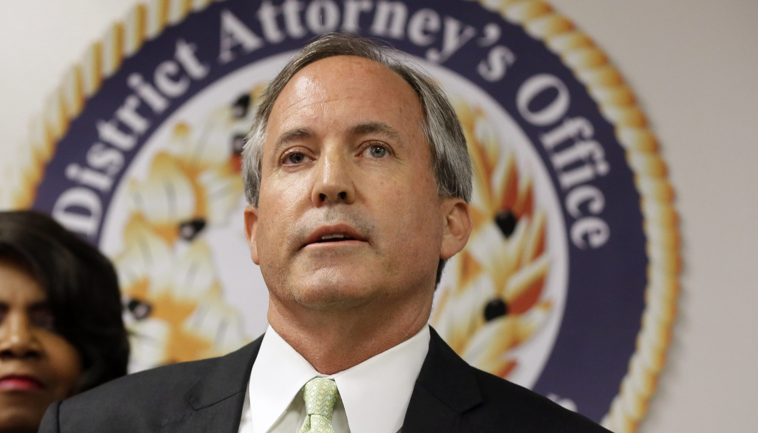 Suspended Texas Attorney General Ken Paxton’s Securities Fraud Trial to be Scheduled After Impeachment Hearing