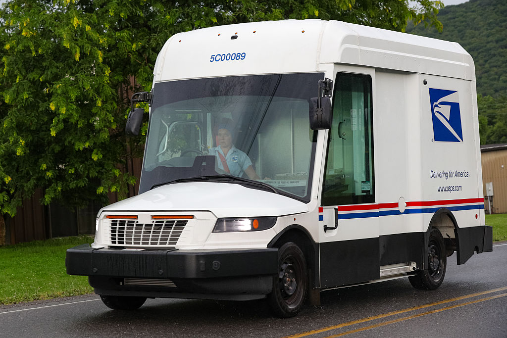 Republicans Look to Make a U-Turn on Federal Commitment to Electric Vehicles for the Postal Service