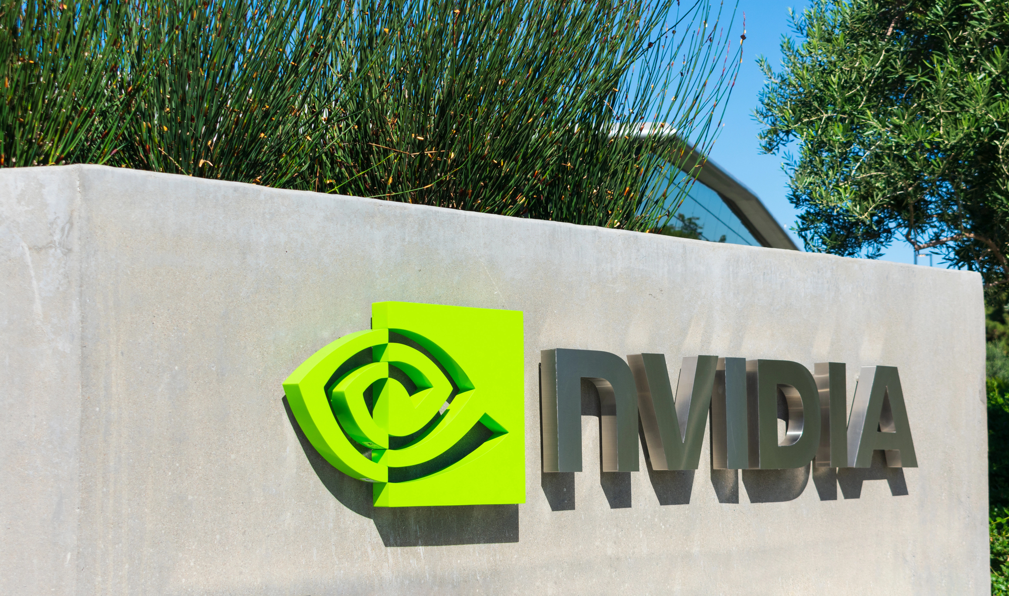 Nvidia’s CEO Says It’s in Talks With Trump Administration on a New Chip for China