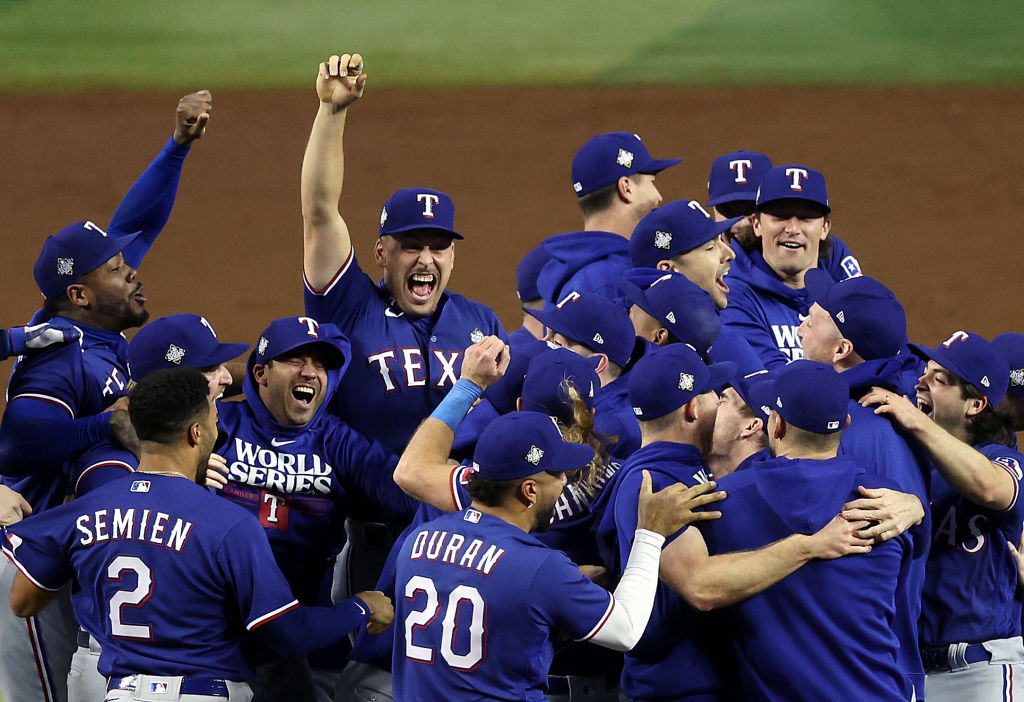 Rangers Don’t Tender Contract Offers to 2023 World Series Title Contributors García, Heim and Sborz