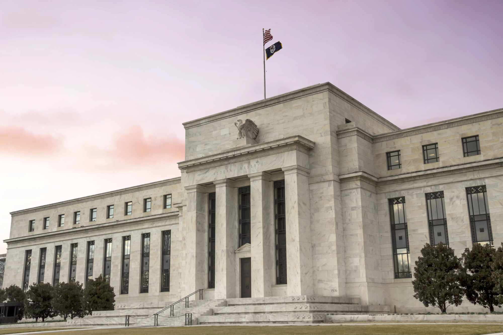 Hassett Says Federal Reserve Can Reject Trump’s Views if He is Chair