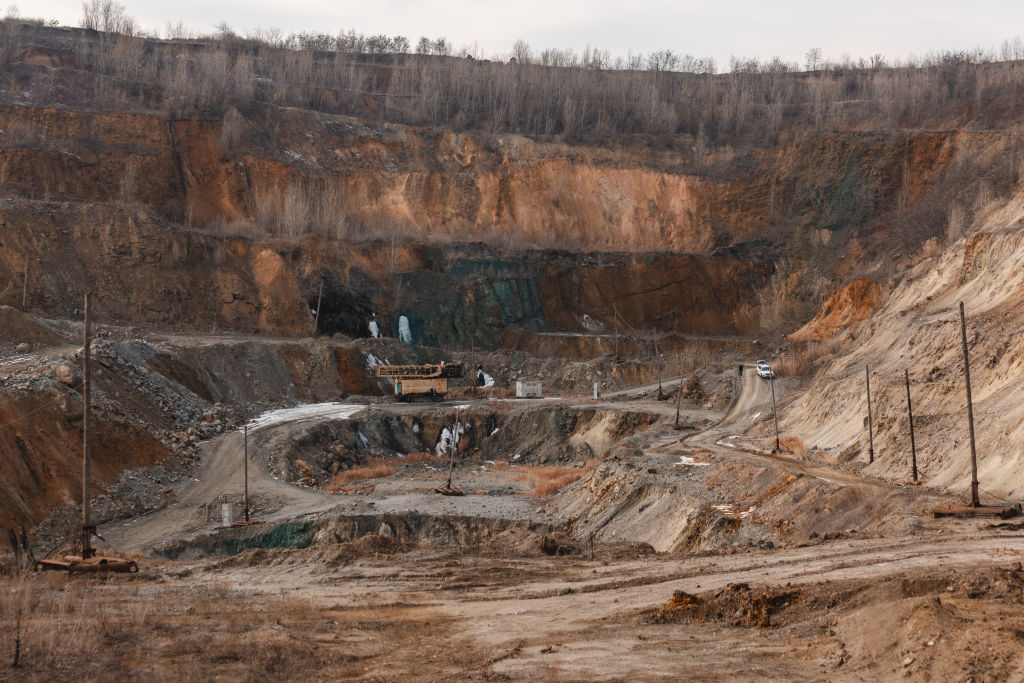 Amid a Battery Boom, Graphite Mining Gets a Fresh Look in the US