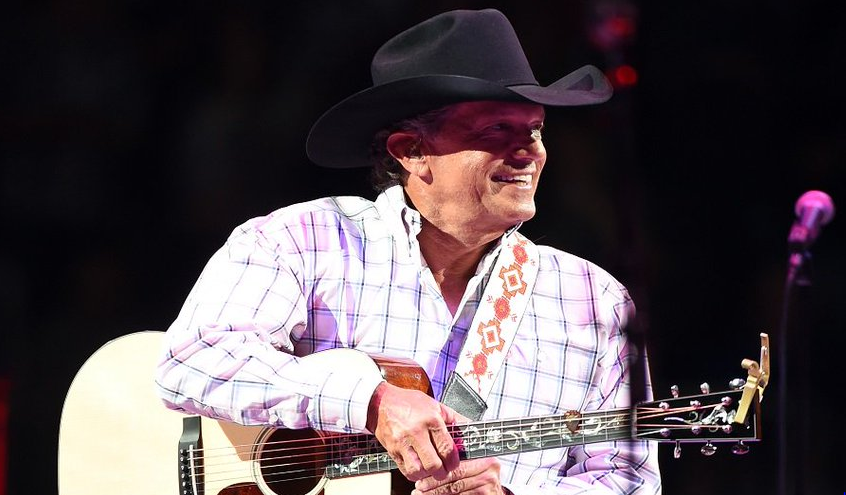 George Strait Announces 2018 Concert in Austin