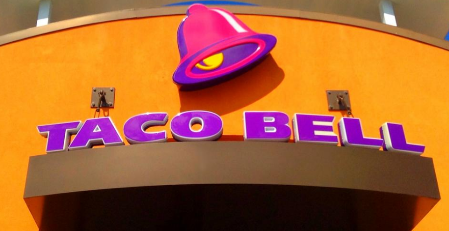 Taco Bell Will Get Rid of Drive Thru; Adding Alcohol to New Restaurants