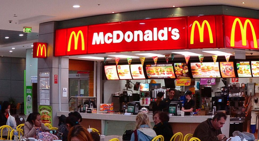 McDonald’s Is Bringing Back Dollar Menu in Early 2018