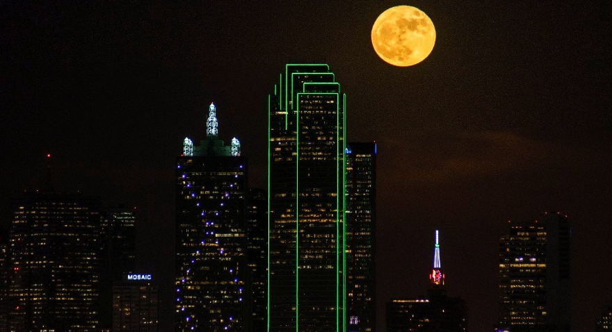 Supermoon Can be seen Sunday Night: Full Cold Moon