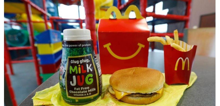 Cheeseburgers and Chocolate Milk Off the Menu for Happy Meals